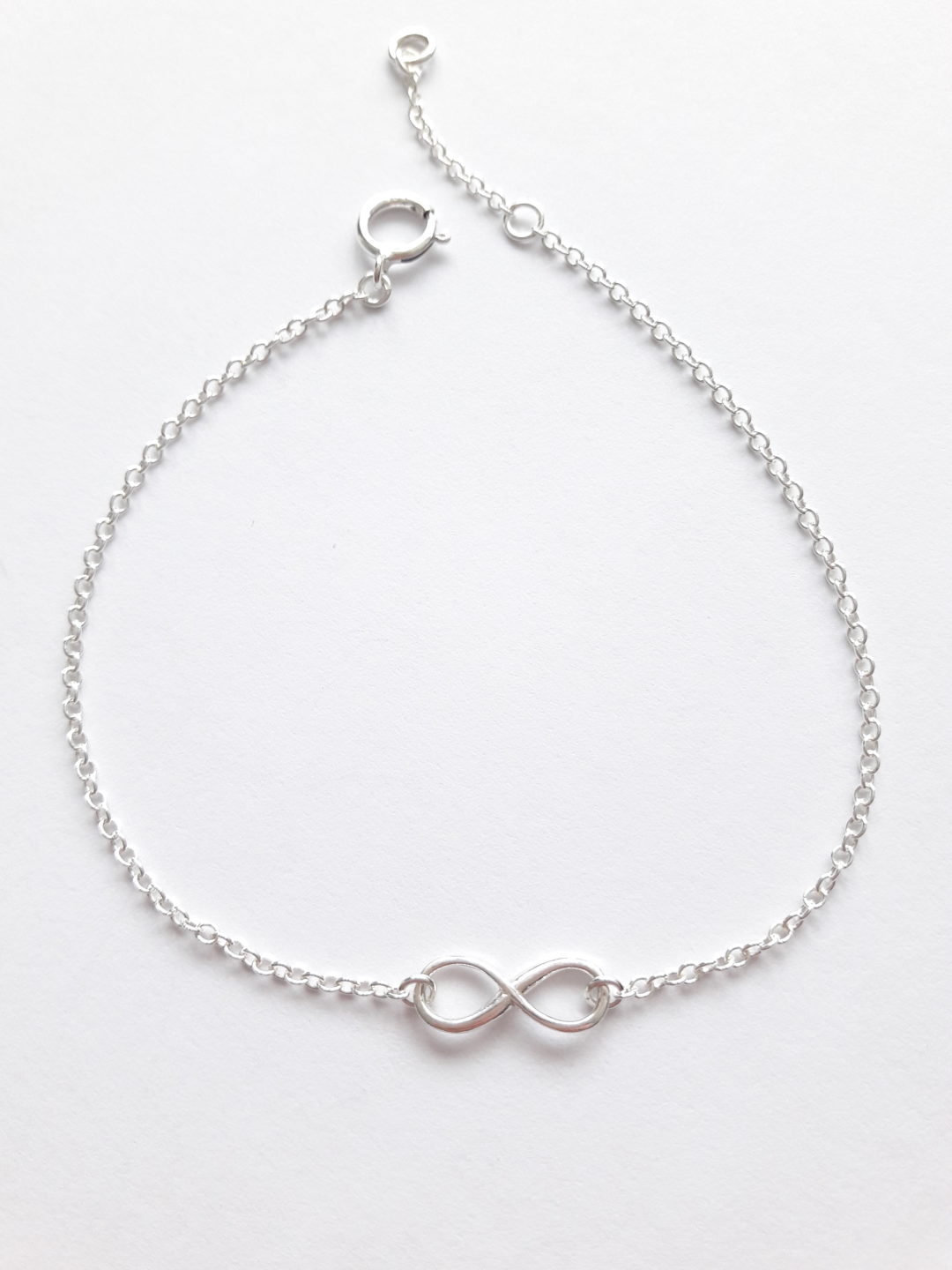 bijoux-cadeau-femme-bracelet-infini-argent