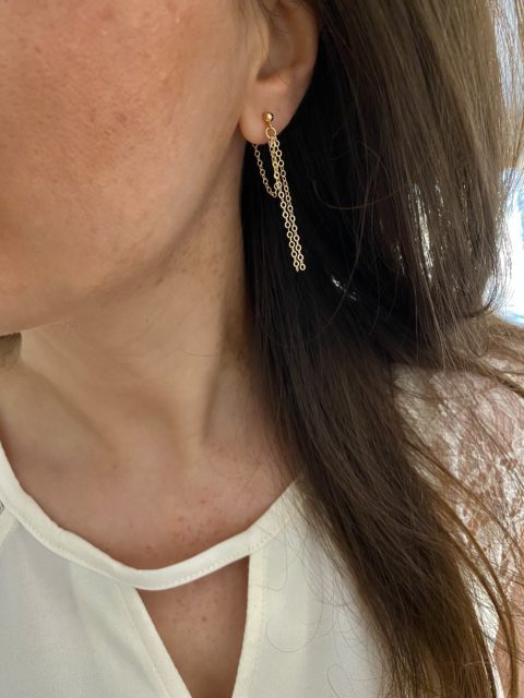 boucles-oreilles-pendantes-chaine-dore-plaque-or-gold-filled-elegante-bijoux-femme-cadeau