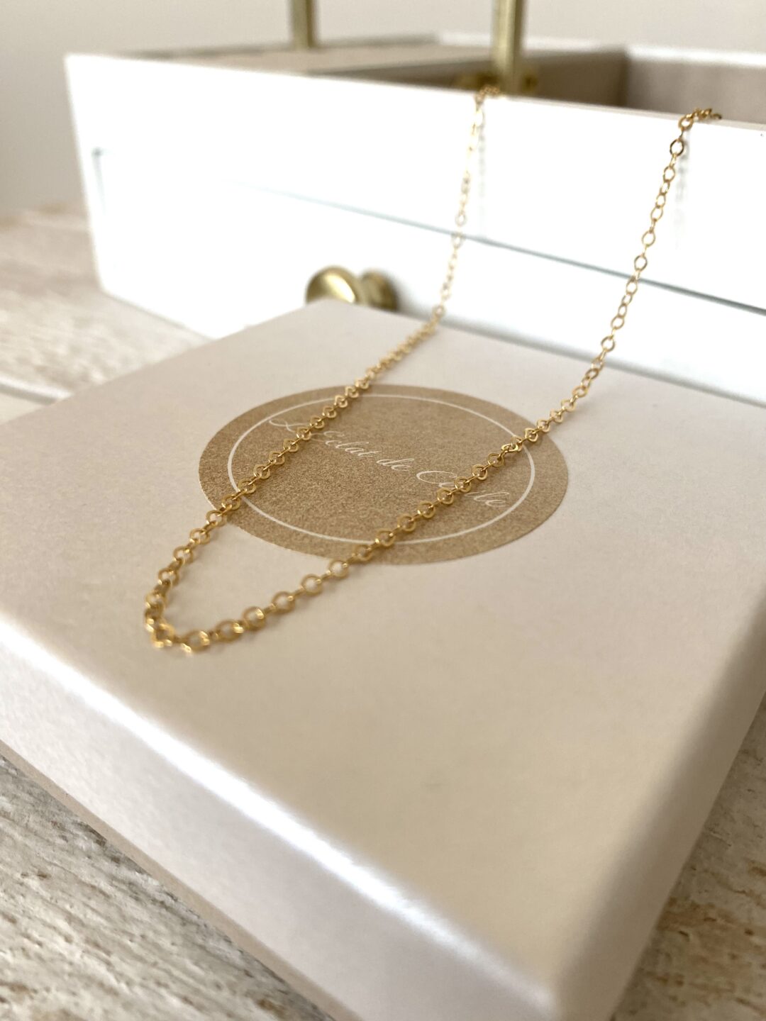 chaine-dore-gold-filled-plaque-or-fine-cadeau-bijoux-femme