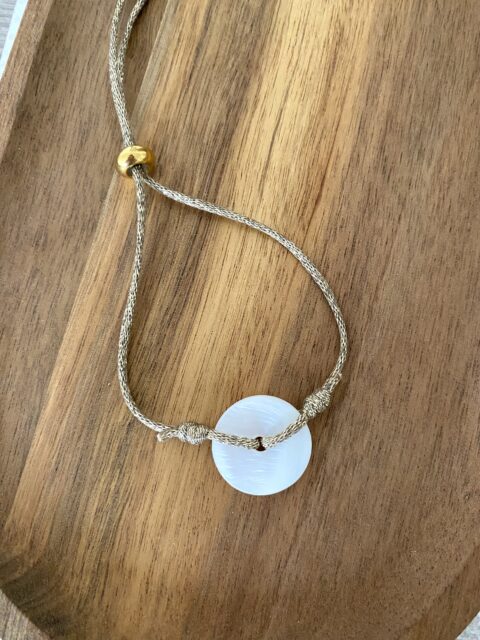 boucles-oreilles-acier-dore-plaque-or-nacre-clips-goutte-diamante-cadeaux-femme-bijoux